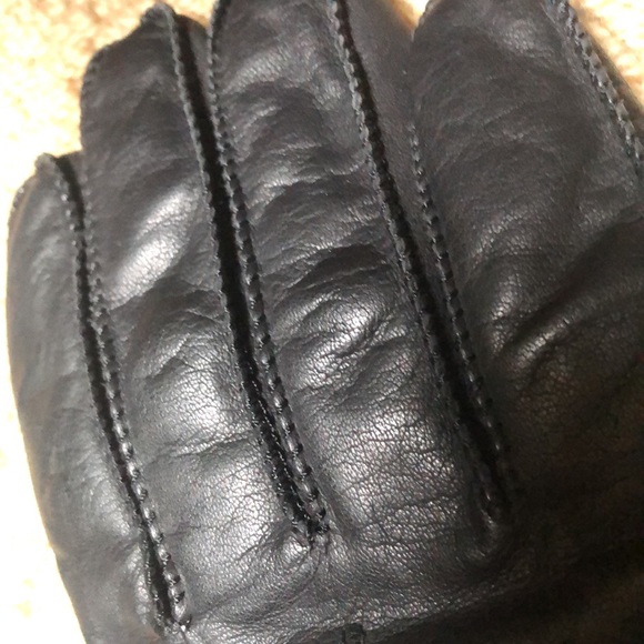 Black Deerskin gloves - Picture 3 of 8